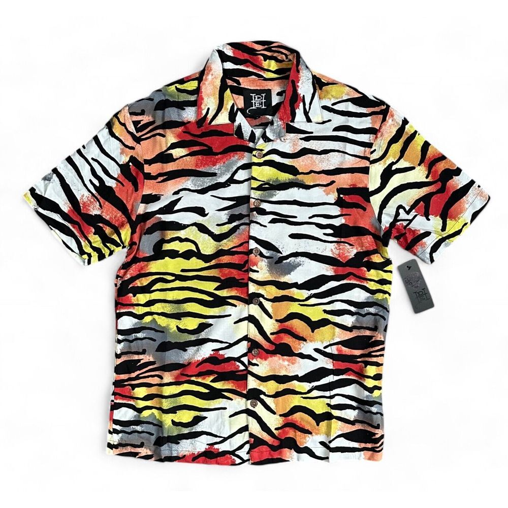 NWT Ed Hardy Mens Short Sleeve Rayon Tiger Stripe Print Button Up Shirt‎ Size S